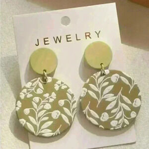Twig Pattern Dangle Earrings